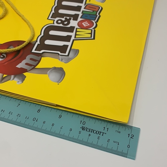 5 M&M’s World medium paper bags for party favors used - Picture 8 of 16
